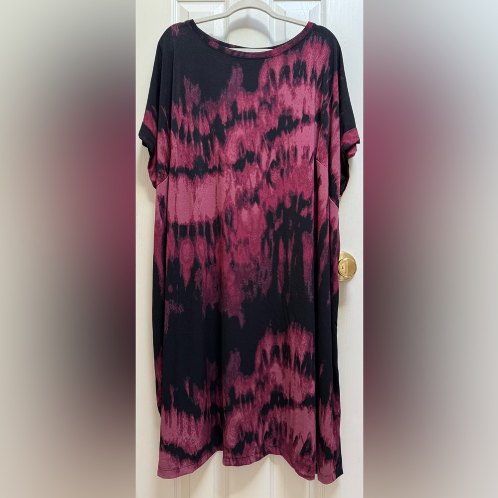 NWT LuLaRoe Chelsea T-Shirt Dress Tie Dye